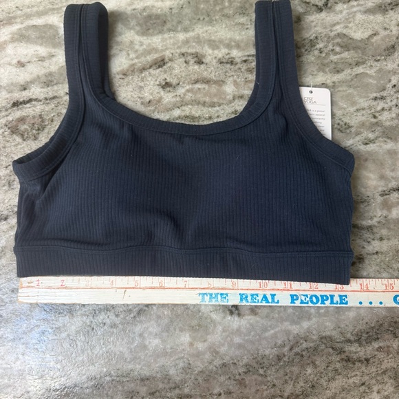 CRZ Yoga Ribbed Sports Bra – NWT True Navy, Medium | Stretchy Seamless Tank (C1) - Picture 7 of 9